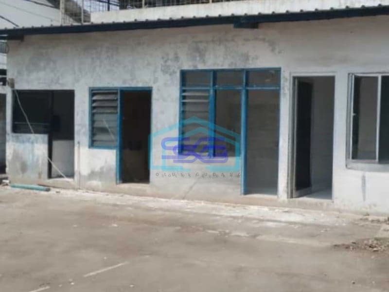 Dijual Gudang Luas Tanah  1650 m² Lokasi di Kamal Jakarta Utara