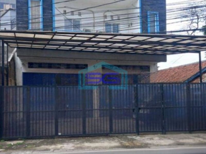 Dijual Ruko Lokasi Sangat Ramai di Bintaro Tangerang Selatan
