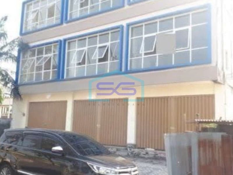 3-Story Shophouse for Rent, Building Area 180 sqm in Sidoarjo, East Java