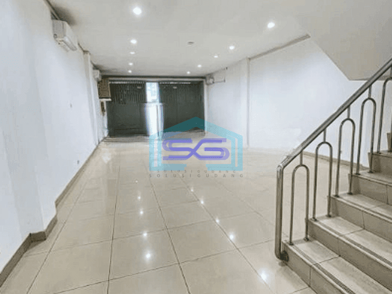 Disewakan Ruko 4 Lantai + Rooftop Di Muara Karang Penjaringan Jakarta Utara LB 552m2