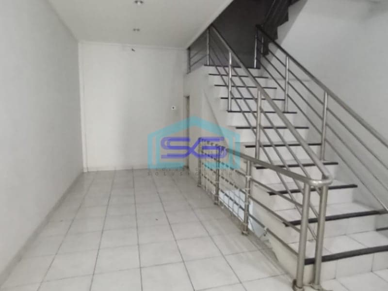 Dijual Ruko Strategis 3 Lantai di Jalan Letda A. Rozak Palembang Luas Bangunan 214m2