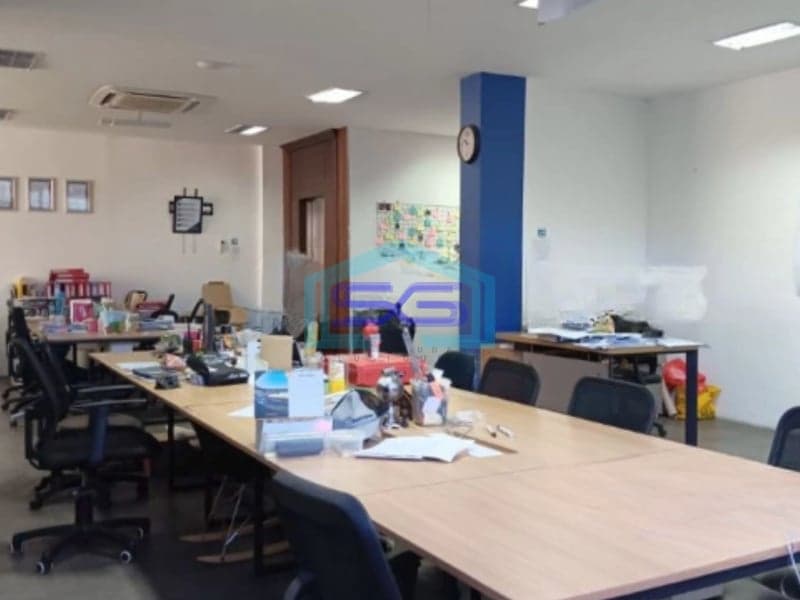 Disewakan Ruang Usaha Lokasi Strategis Posisi Hook Area Kebayoran Baru Jakarta Selatan LB 1500m2
