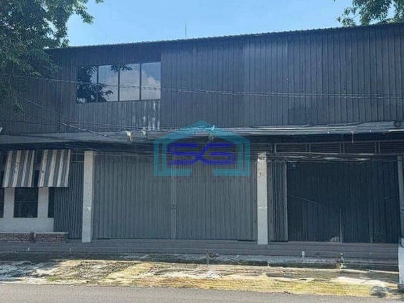 Disewakan Ruko Pojok Ex Cafe di Nol Jalan Raya Ngagel Surabaya LB 330m2