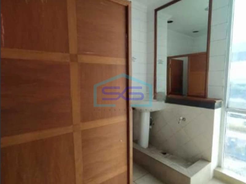 Disewakan Kantor di Warung Buncit Kalibata, Jakarta Selatan LB 8.800 m²