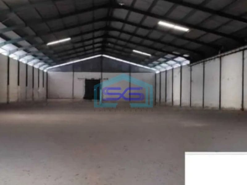 Disewakan Gudang di Walisongo Luas Bangunan 1039 m²