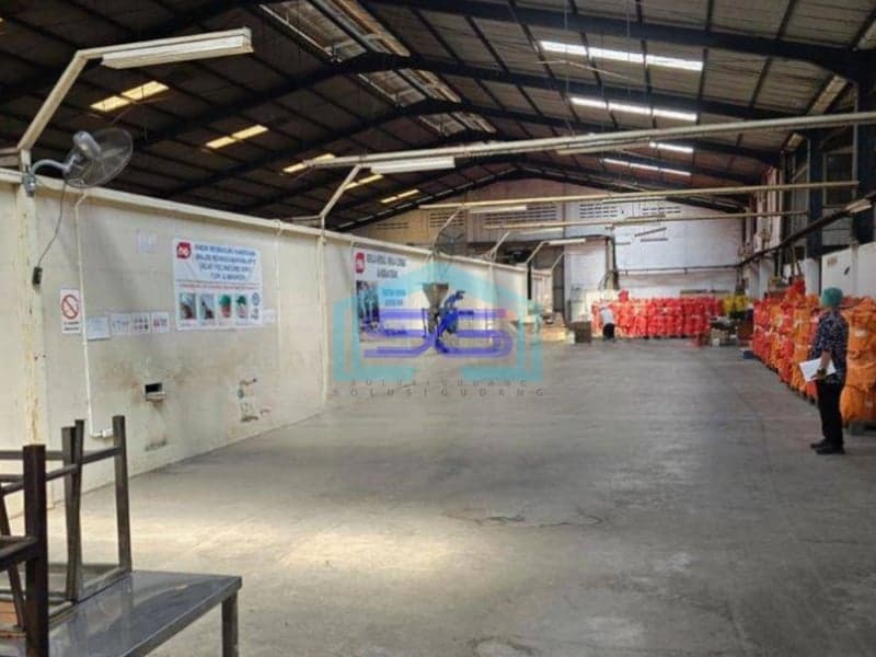 Disewakan Pabrik di Legok Tangerang Luas Tanah 30000 m²