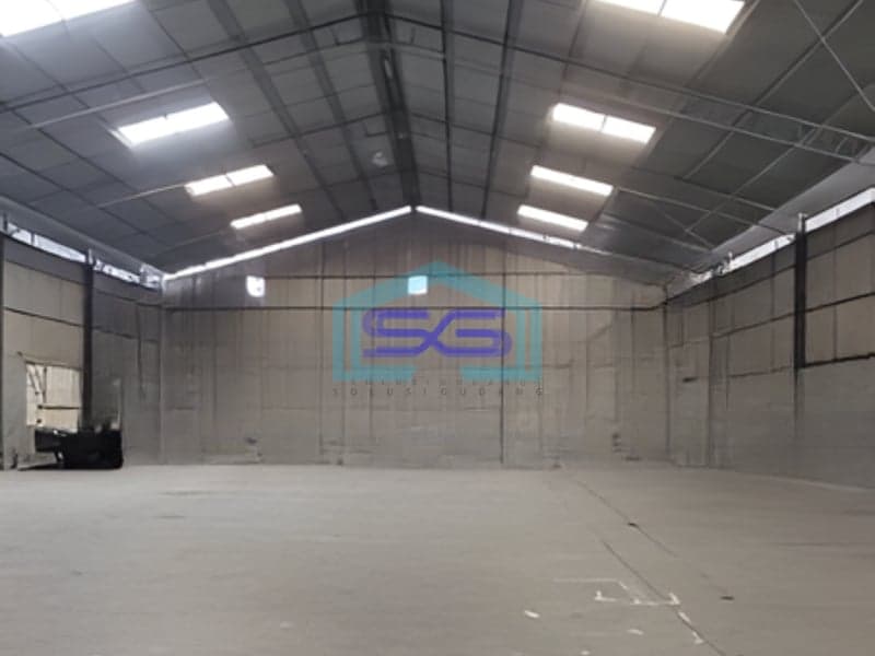 Disewakan Gudang Ada Kantor Luas Tanah 1600 m² di Cipondoh Tangerang