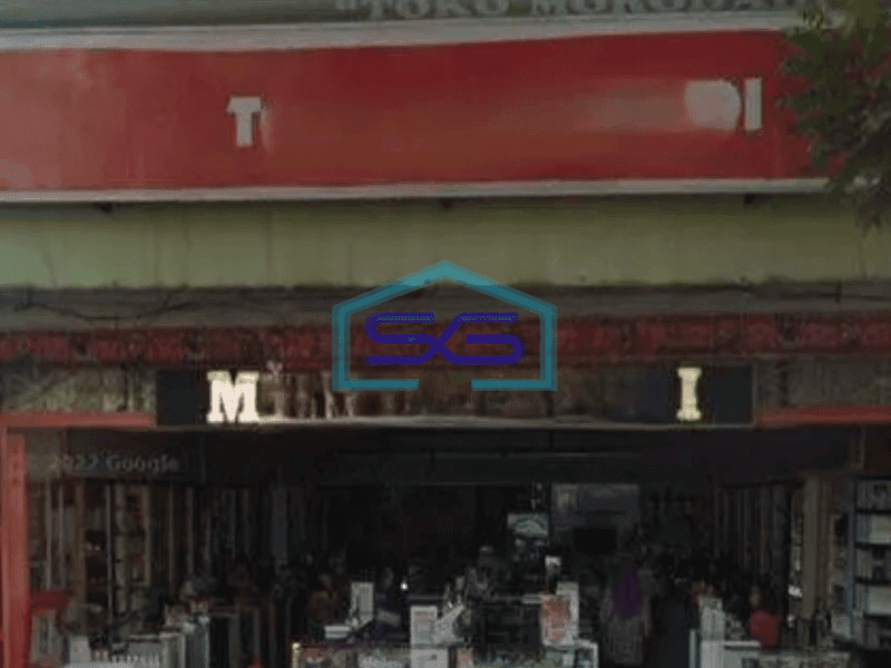 Dijual ruko tiga lantai di pusat kota mojokerto