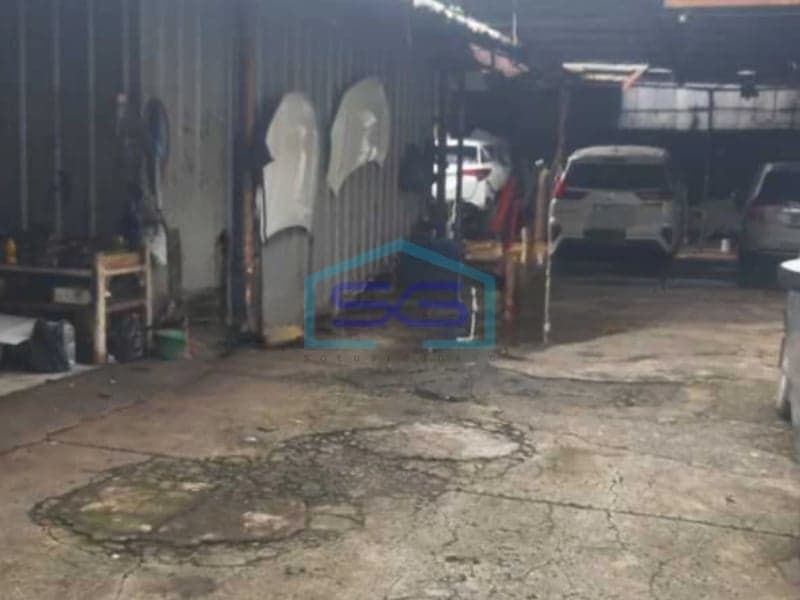 Commercial Space for Sale in Duren Sawit East Jakarta Land Area 724m2