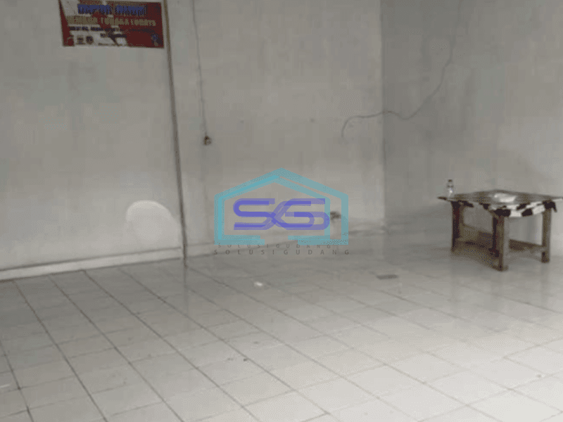 Disewakan Gudang Siap Pakai Sayap Kiara Condong Luas Bangunan 650 m²