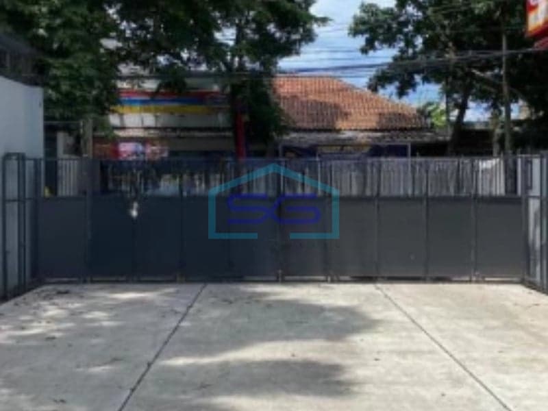 Disewakan Ruang Usaha Clean di Mainroad Ciateul Kota Bandung Jawa Barat Luas Bangunan 320m²