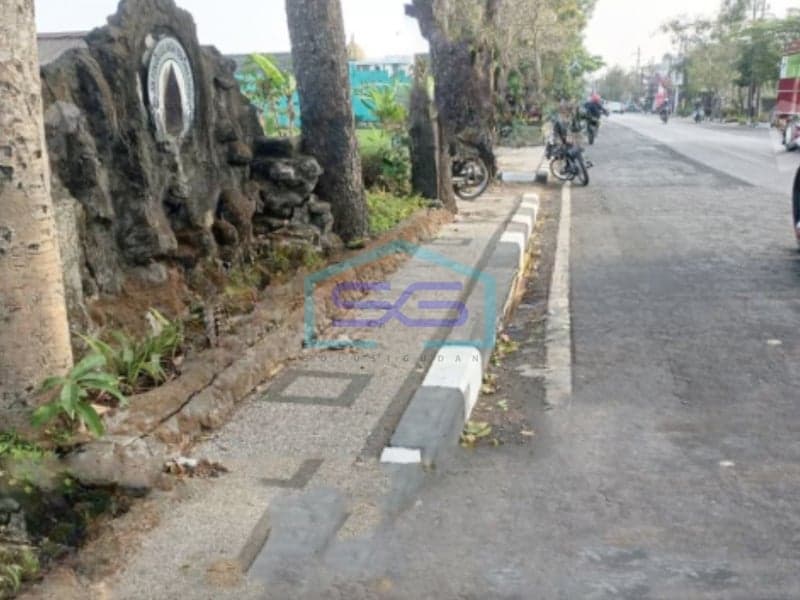 Land for Sale on Jalan Raya Panglima Sudirman Kepanjen, Malang East Java 2169 sqm