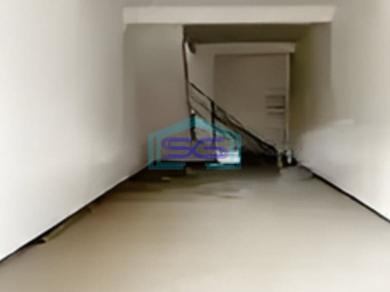 Dijual Ruko Komersial 2 Lt Jejer 5 Nol jalan raya Pakis Ngantong Malang LT 158m2