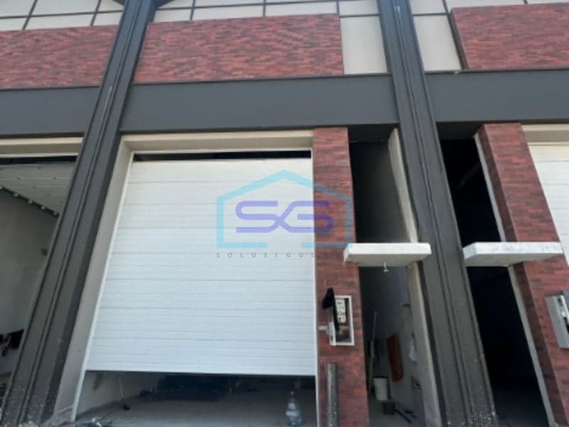 Tangerang PIK 2 Bizpark 出售仓库，建筑面积 102 平方米