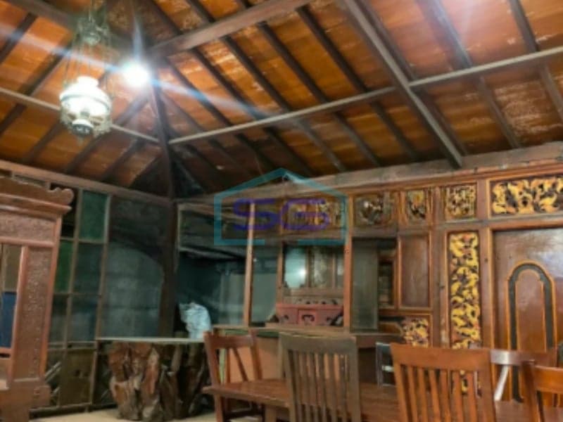 Disewakan Ruang Usaha di Jalan Raya Siwalankerto, Surabaya Jawa Timur LB 454 m²