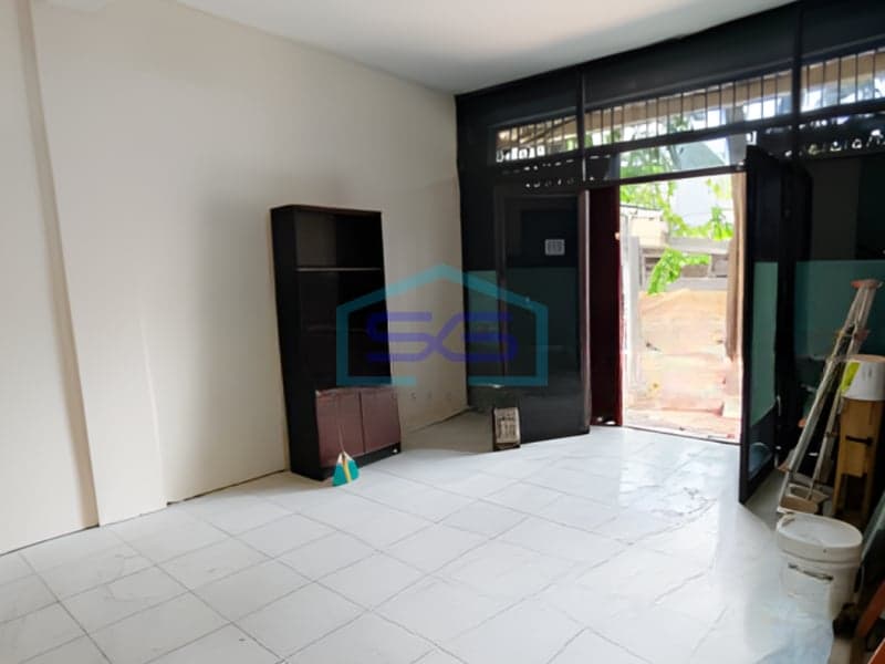 Shophouse for Sale in Good Condition Located in Rungkut Surabaya