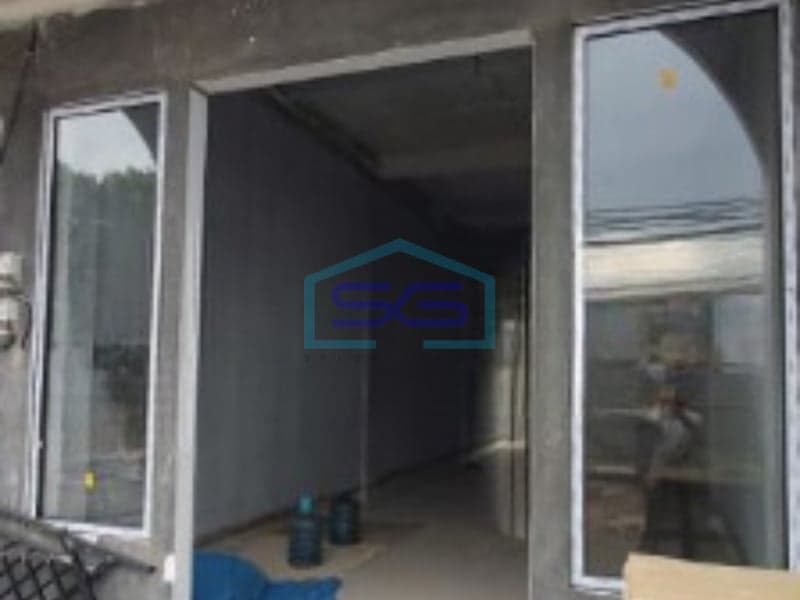 雅加卡尔塔南区路边商铺出售，建筑面积186平方米