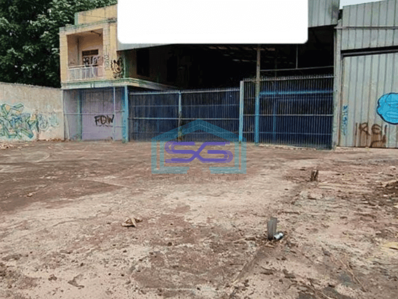 Disewakan Gudang Siap Pakai Di Pinggir Jalan Raya Cibubur Dekat Kota Wisata