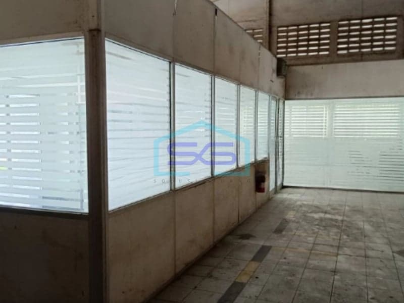 Cheap Warehouse/Factory for Rent, Flood-Free in Tangerang, Building Area 9,240 m²