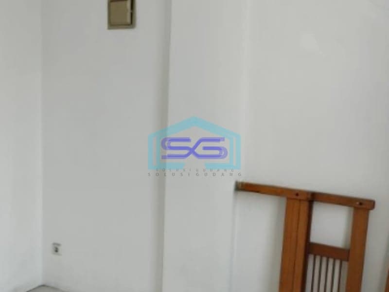Disewakan Ruko Luas Bangunan 272 m² Lokasi Strategis di Muara Karang Jakarta Utara