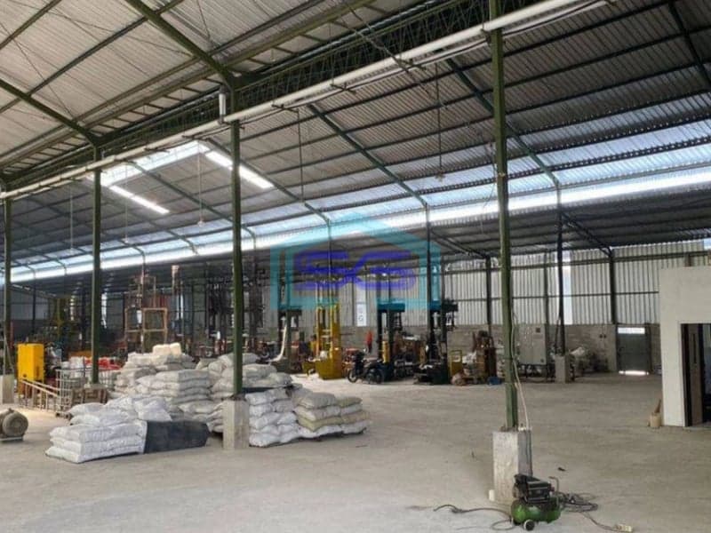 Disewakan Gudang Pabrik Bangunan Baru Lokasi Strategis Raya Mantup Lamongan LT 3323m2