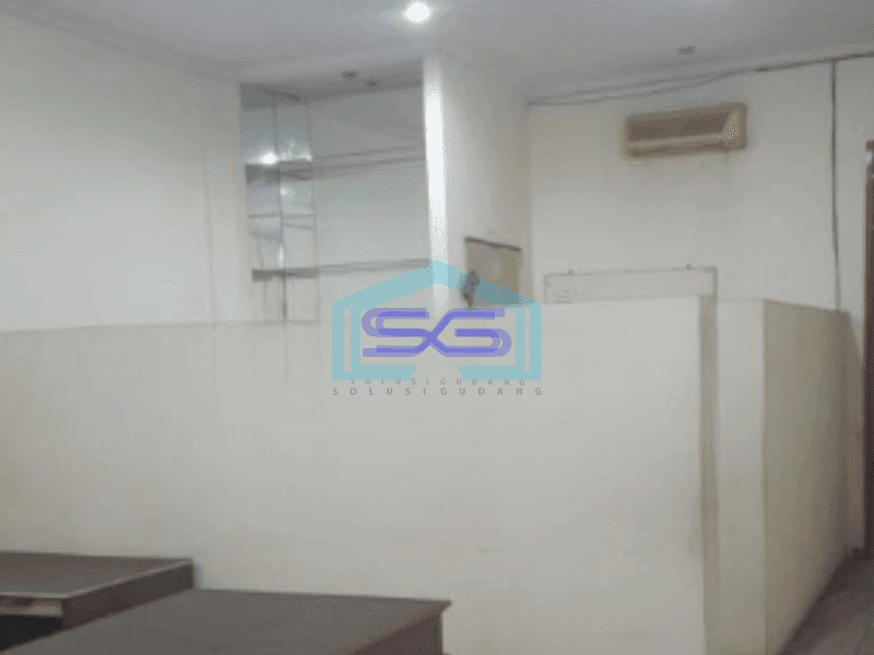Dijual Ruko Lokasi Pinggir Jalan Hasyim Ashari Jakarta Pusat Luas Bangunan  345 m²