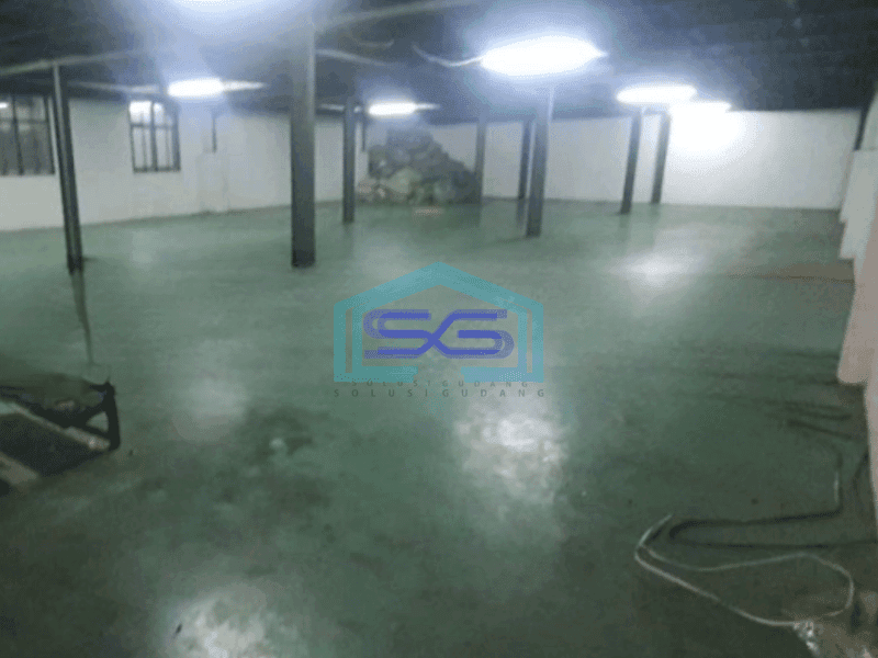 Disewakan Gudang Luas Bangunan 1500 m² di Cengkareng Jakarta Barat Akses Container 40 Feet