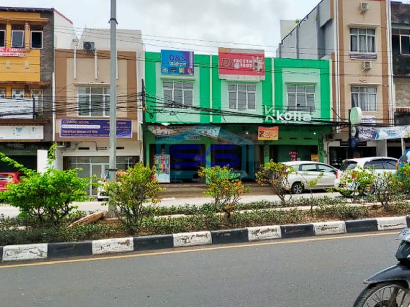 Disewakan Ruko 2 Unit Jalan Kolonel H Burlian Km 7 seberang Gramedia Palembang LB 228m2