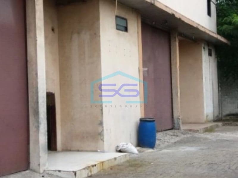 Factory Warehouse for Sale 920 m² Building Area Flood-Free Batu Ceper Tangerang Location