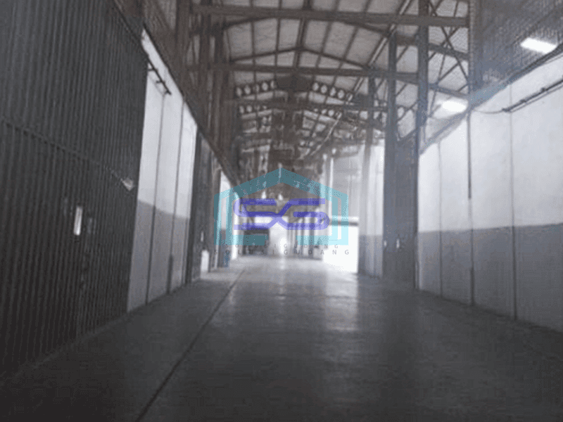 Disewakan gudang bagus muat cont 40feer di Jurumudi Husein Sastra Negara