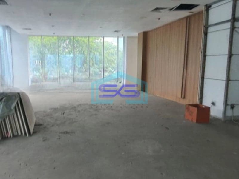 Disewakan Kantor Luas Tanah Bangunan 5500 m² Lokasi di Grogol Jakarta Barat