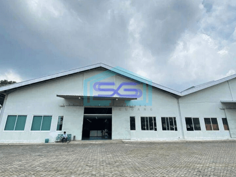 Dijual Gudang Lokasi di Batealit Jepara