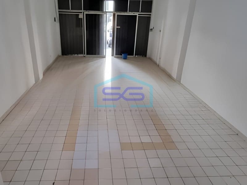 Disewakan Ruko 3 Lantai Luas Bangunan 306 m² di Bandung