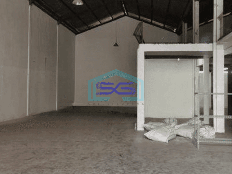 Disewakan Gudang Ada Kantor Luas Bangunan  1000 m² di Kosambi Tangerang