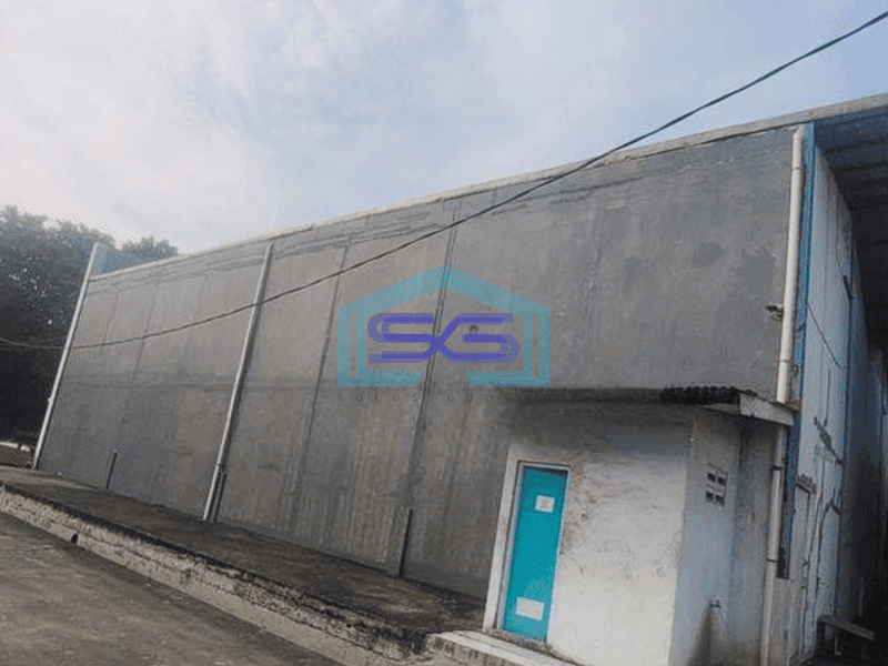 Disewa gudang bagus bebas banjir di  Komp. Gudang Kamal Bisnis Center