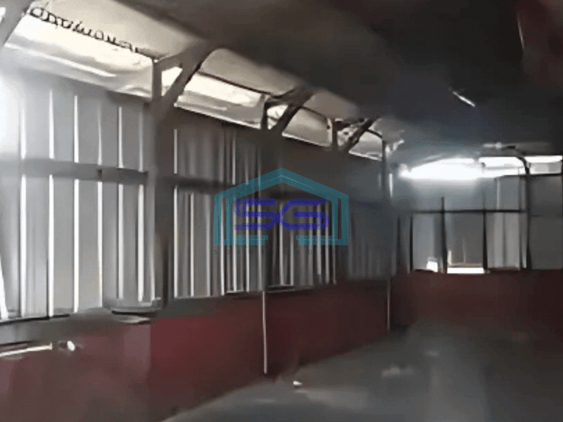 Disewakan Strategis Ruang Usaha 3 Lantai Ex Cafe Sayap Riau, Bandung