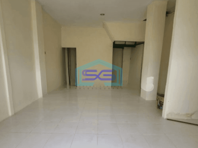 Disewakan Ruko Lokasi Strategis di Pinggir Jalan Utama Bekasi