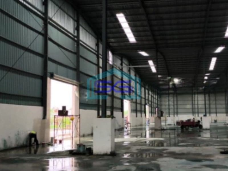 Disewakan Gudang Bagus Siap Huni Luas Bangunan 7200m2 di Sepatan Tangerang