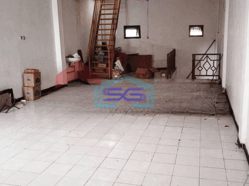 Disewakan Ruko Siap Pakai Luas Tanah 100m2 Terdiri 2 Lantai Daerah Malang