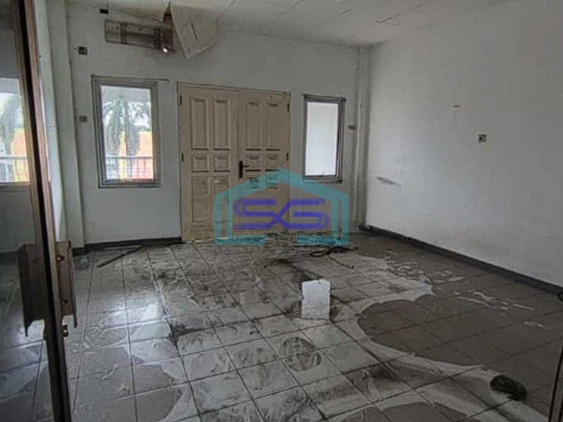 Disewakan Ruko 3 Lantai di Jalan Utama Galaxy, Bekasi LB 270m2