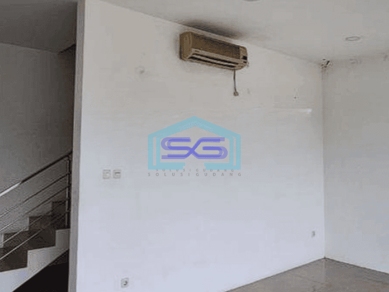 Disewakan gudang bagus 720m2 di Blesindo Karawaci Tangerang
