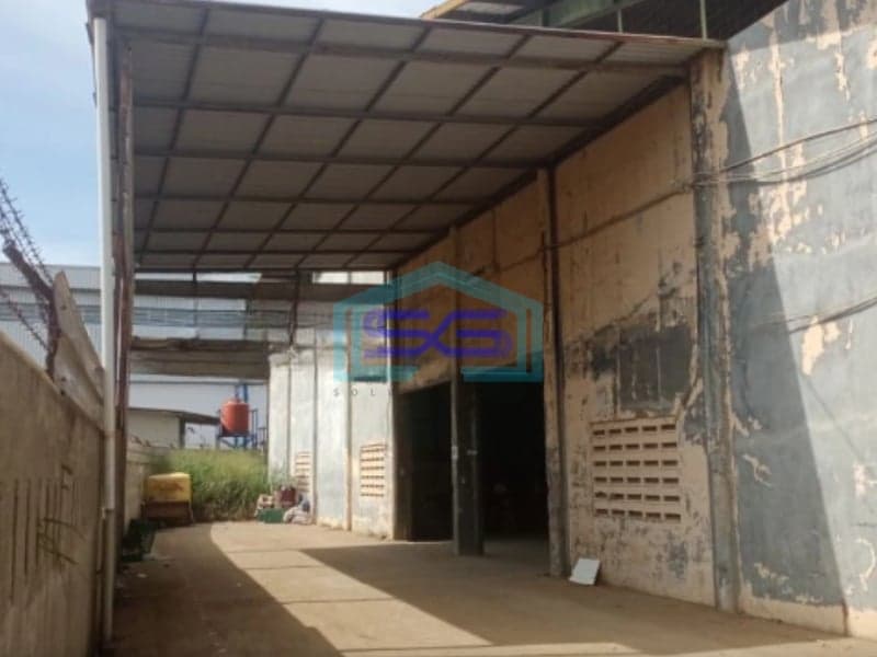 Di jual cepat gudang mainroad soekarno hatta Soekarno Hatta, Bandung Luas Bangunan  2400 m²