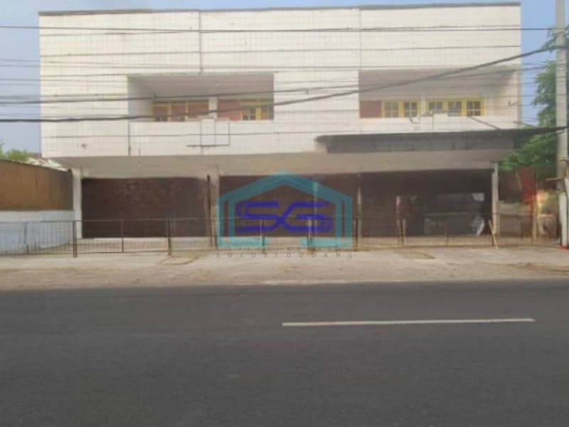 Disewakan Ruko Strategis Siap Pakai 2 Lantai di Pusat Solo Baru LB 500m2