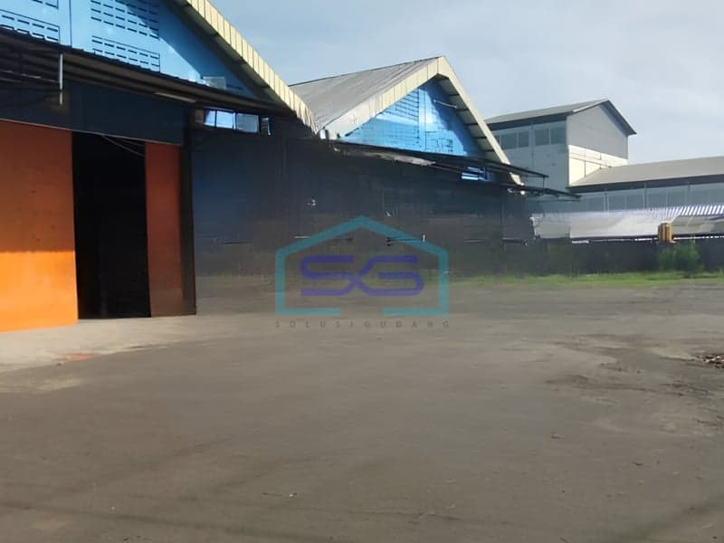 Disewakan Gudang Luas Bangunan 2660 m² Lokasi Bebas Banjir di Bogor