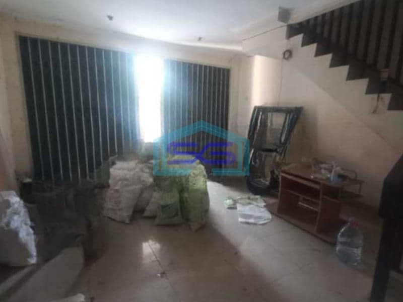 Disewakan Ruko Luas Bangunan 120 m² Lokasi Bebas Banjir di Harapan Indah Bekasi