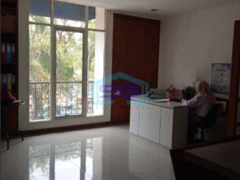 Di Sewakan Ruko Di Daerah Komersil Pondok Indah Jakarta Selatan Luas Bangunan  210 m²