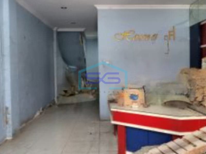 For Sale: Spacious Commercial Shophouse, 225 m² Building Area, West Jakarta, Good Condition