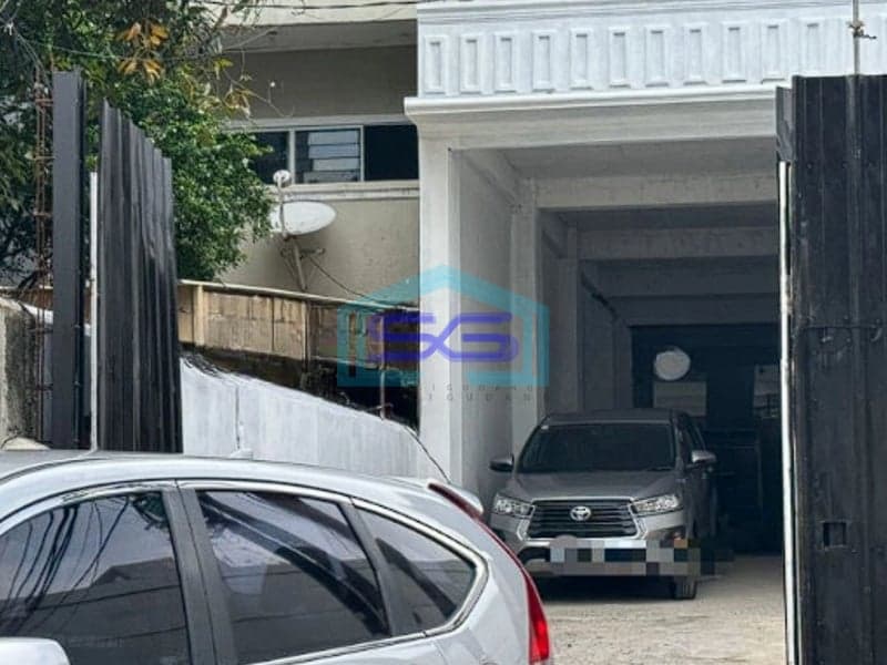 Dijual Ruko Bangunan Baru Strategis Bisa Untuk Usaha & Hunian di Tambora Jakarta Barat LB 700m2