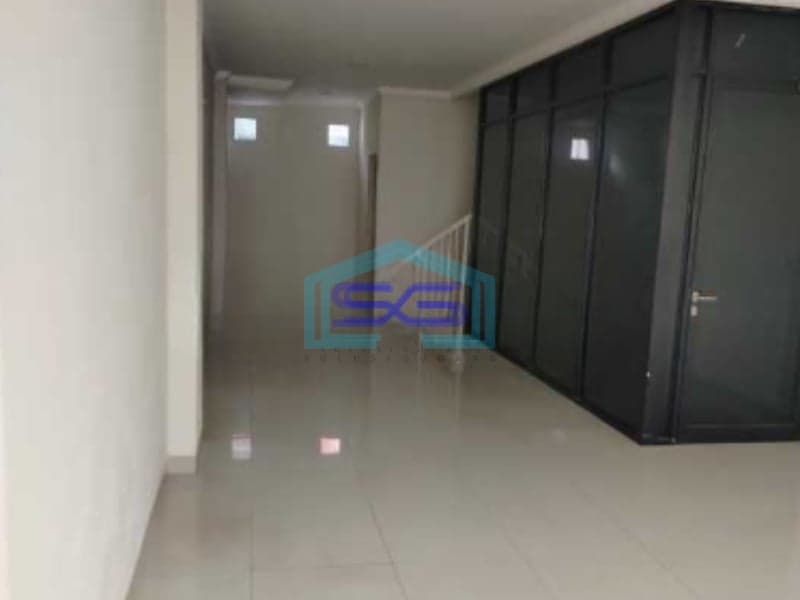 Disewakan Ruko Siap Pakai di Grand Galaxy Bekasi Selatan Luas Bangunan  175 m²