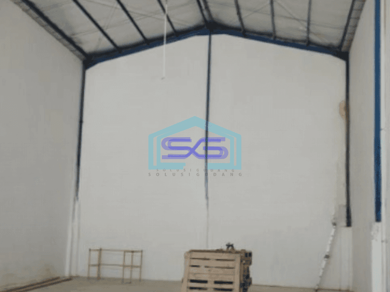 Disewakan Gudang Luas Bangunan  235 m² Lokasi Strategis di Cakung Jakarta Timur